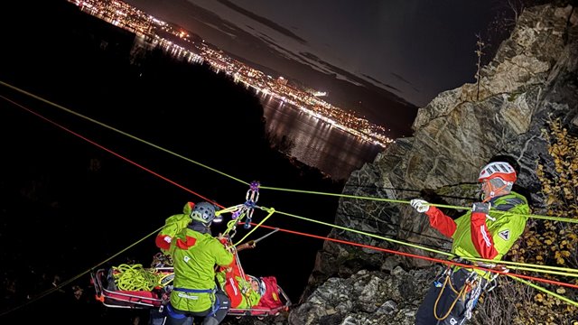 Øvelse med Norske Alpine Redningsgrupper i Tromsø