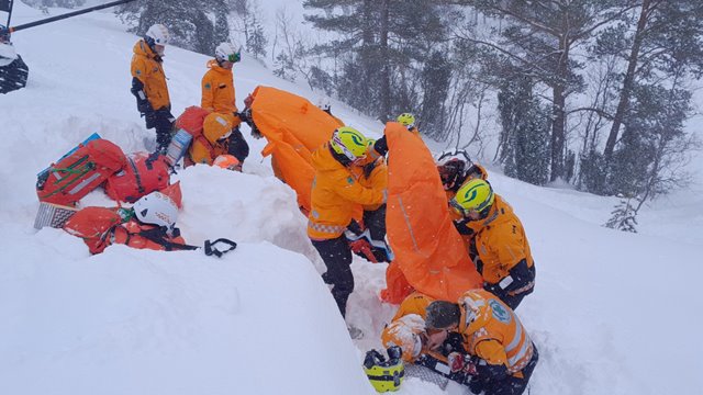 Hypotermi utstyr til frivillige redningsmannskap i Møre og Romsdal